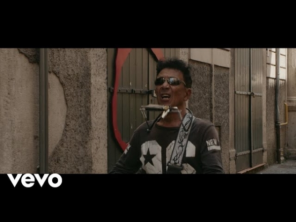 Edoardo Bennato - Maskerate (Official Video)